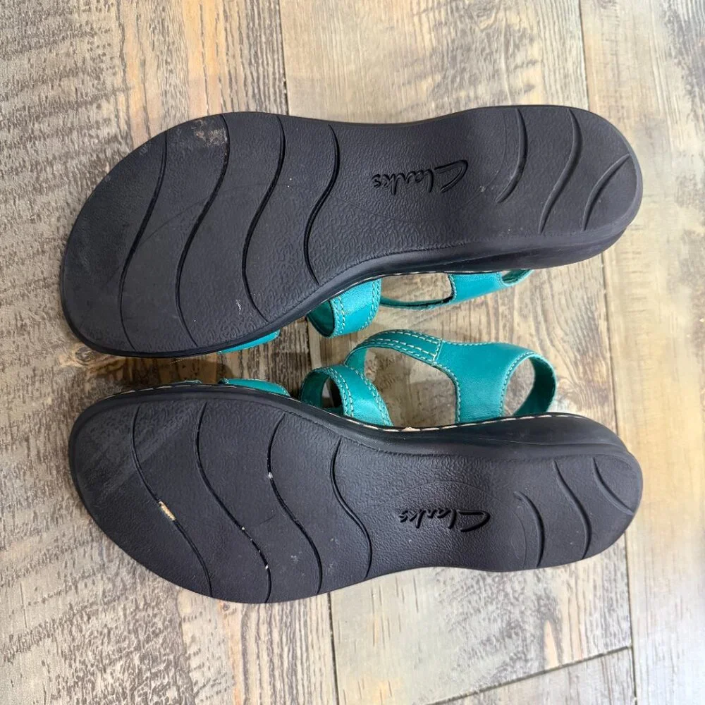 Clarks Turquoise Leather Sandals 7M - Picture 5 of 5